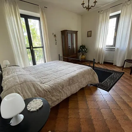 Casa Tino Murazzano (Cuneo)