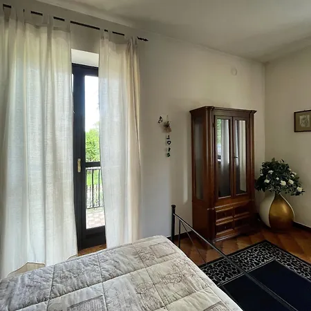 Casa Tino * Murazzano (Cuneo)